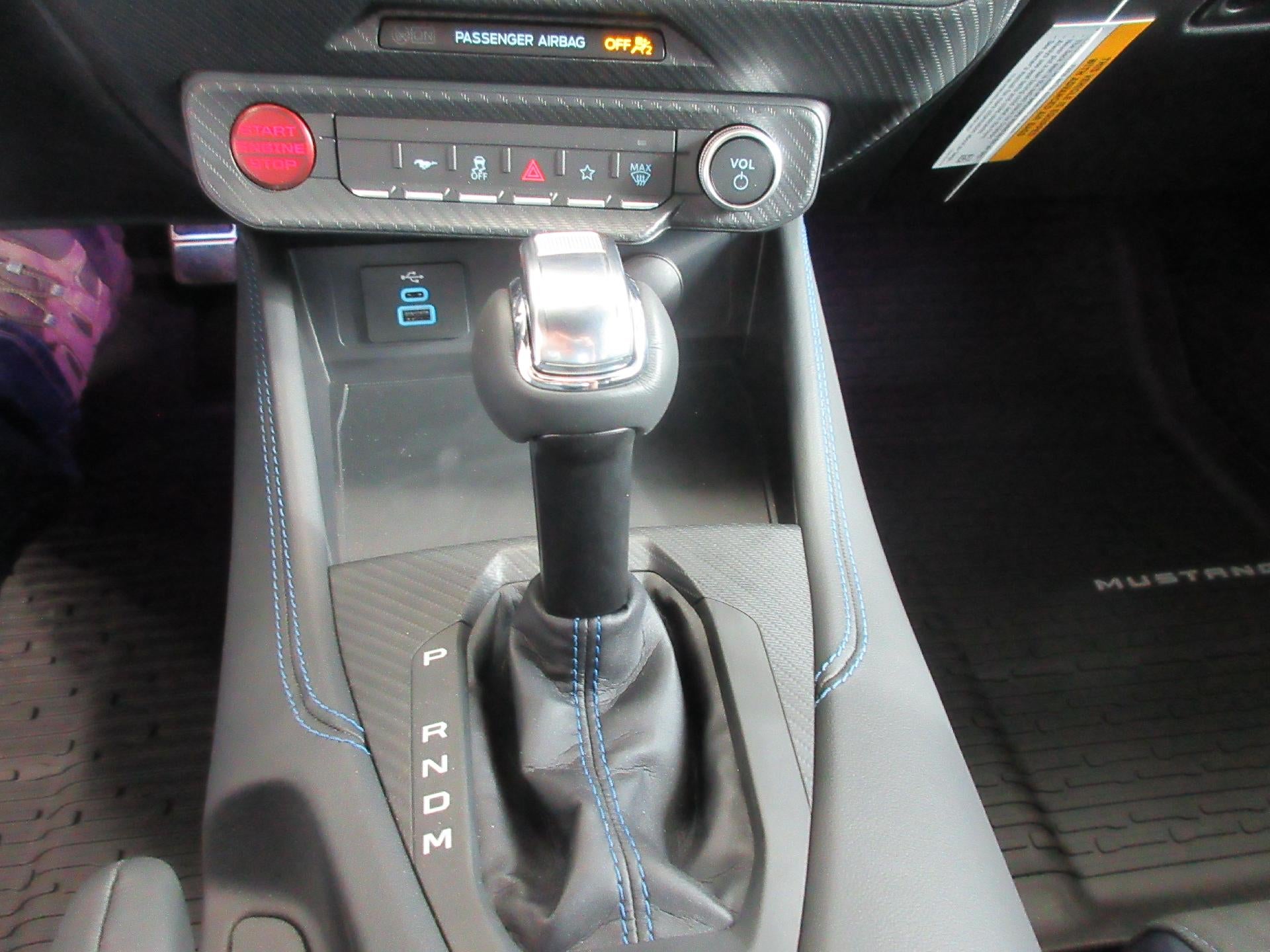 2025 Ford Mustang Dark Horse Fastback