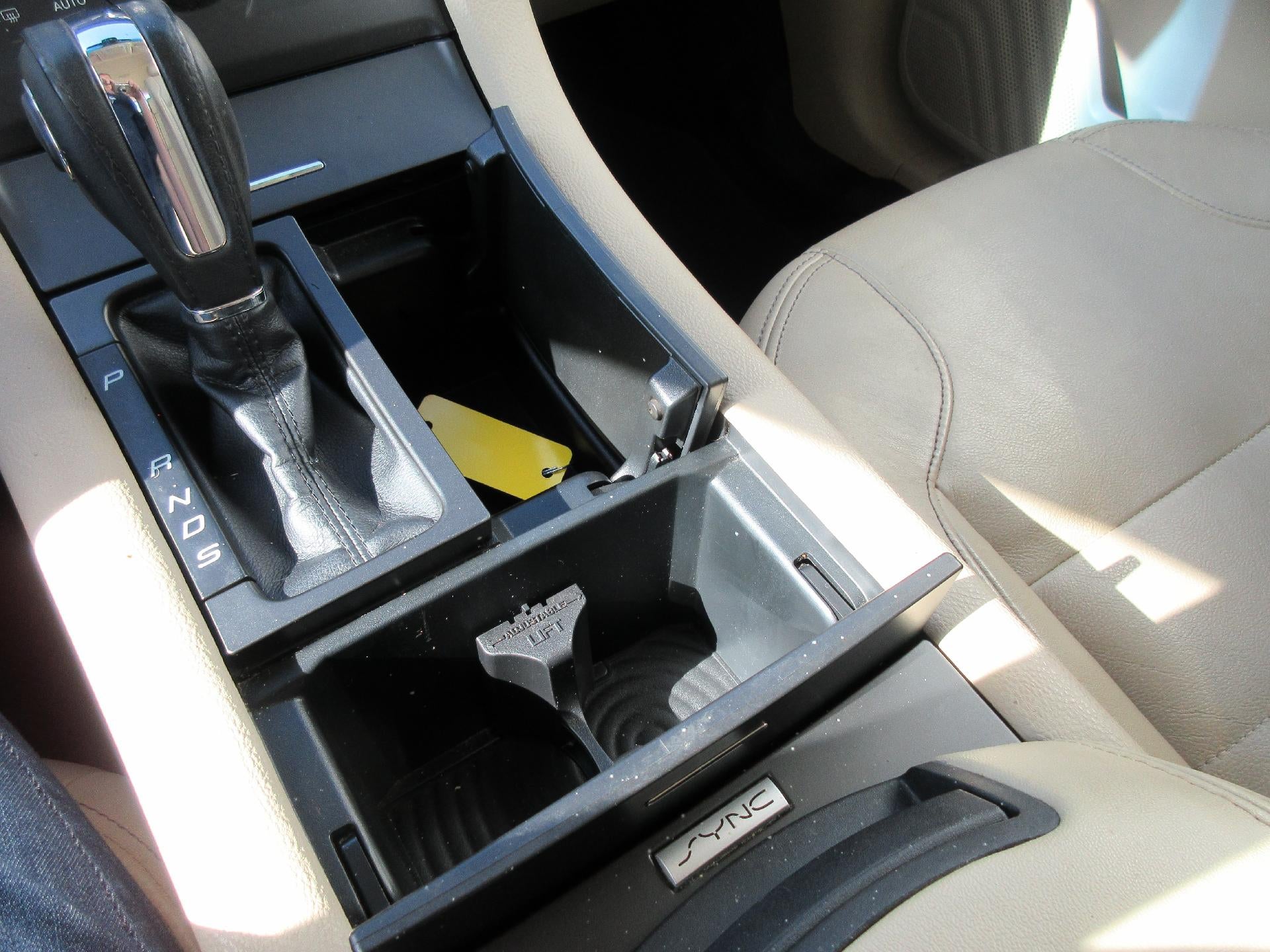 2015 Ford Taurus 4dr Sdn SEL FWD