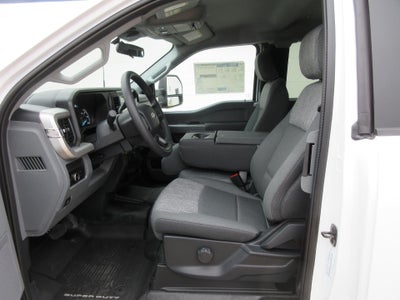 2026 Ford Super Duty F-350 DRW XL 4WD SuperCab 168" WB 60" CA