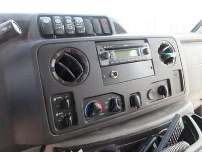 2017 Ford E-Series Cutaway E-450 DRW 158" WB