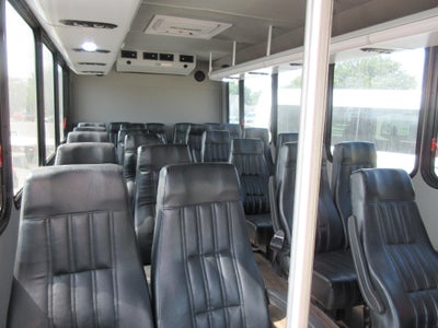 2017 Ford E-Series Cutaway E-450 DRW 158" WB