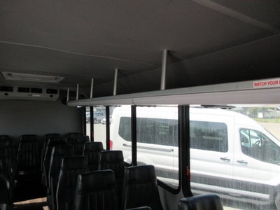 2017 Ford E-Series Cutaway E-450 DRW 158" WB