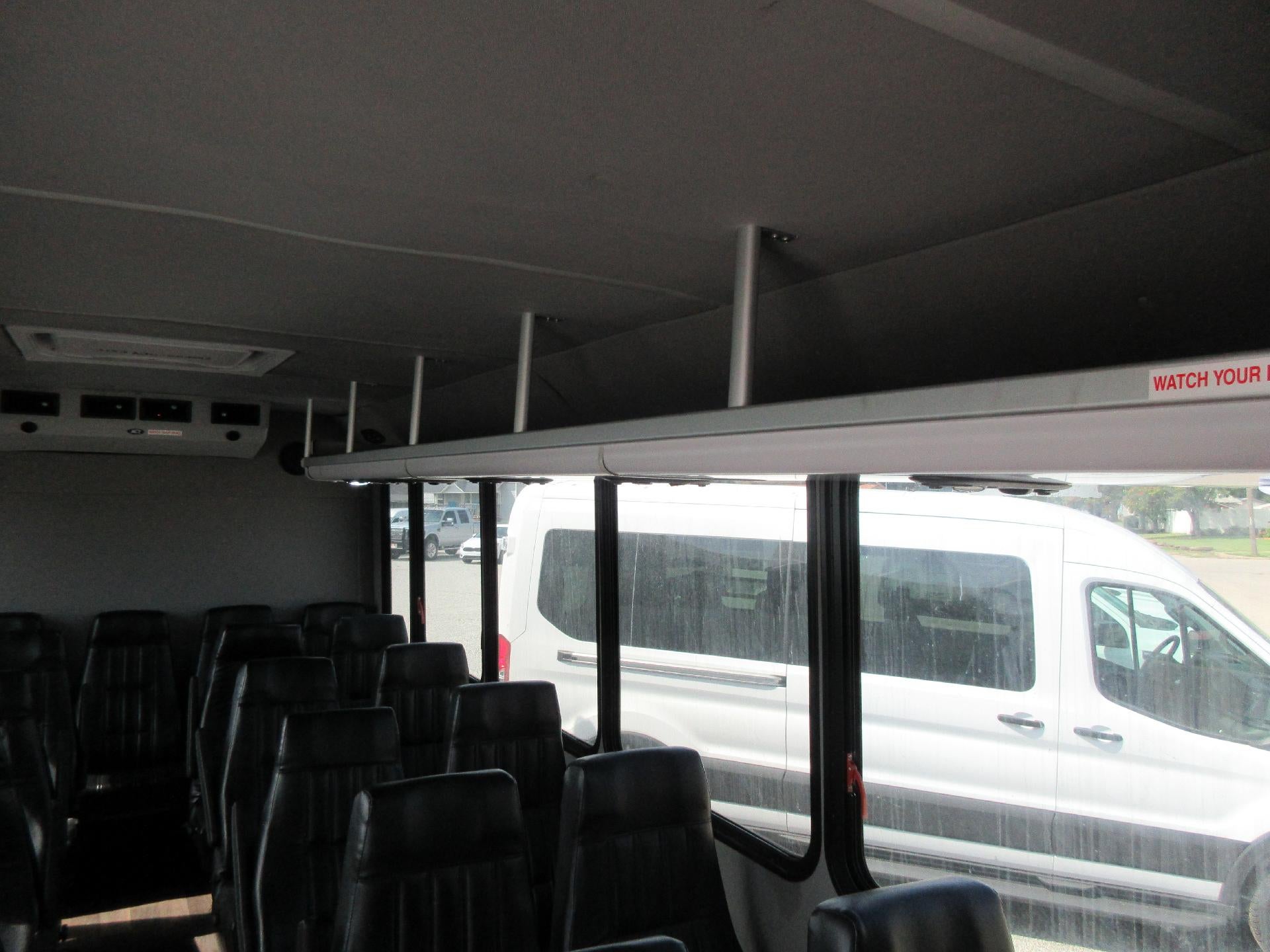 2017 Ford E-Series Cutaway E-450 DRW 158" WB