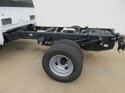2026 Ford Super Duty F-350 DRW XL 4WD Reg Cab 169" WB 84" CA