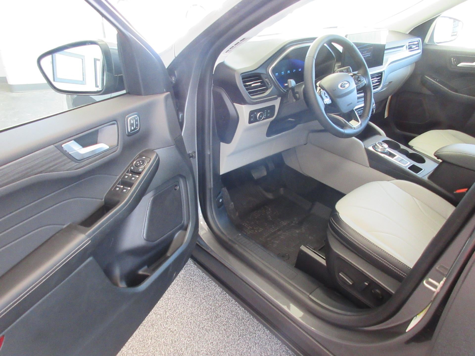 2026 Ford Escape PHEV FWD