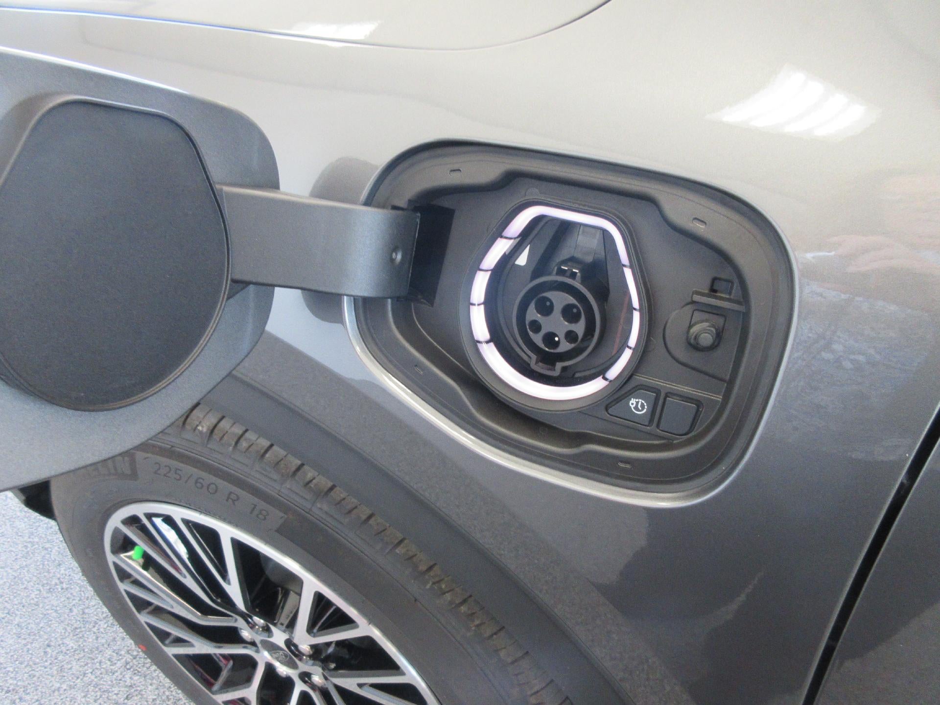 2026 Ford Escape PHEV FWD