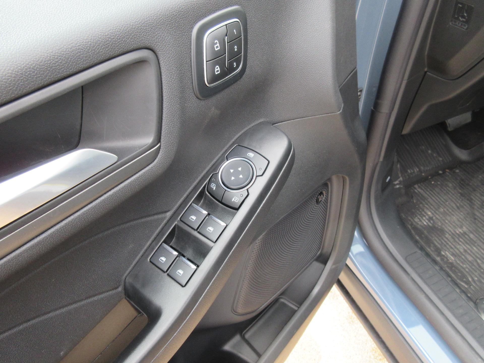 2025 Ford Escape Active FWD