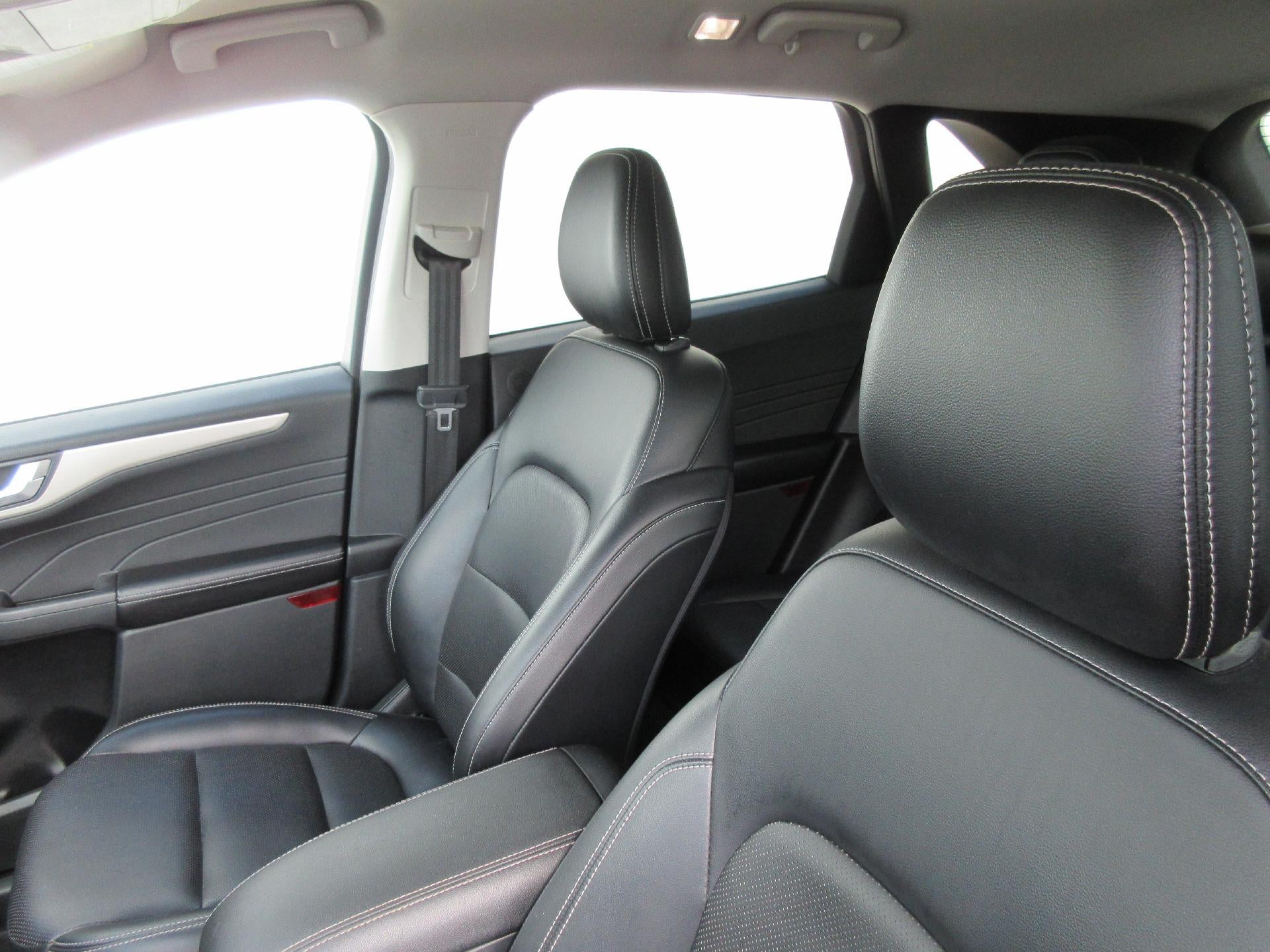 2021 Ford Escape SEL FWD