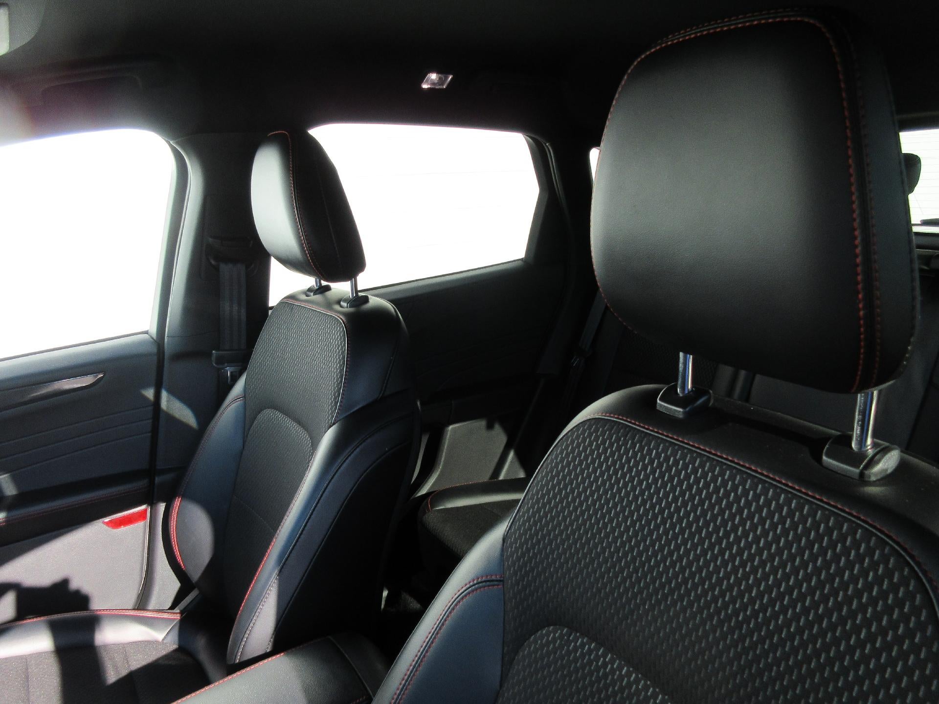 2025 Ford Escape ST-Line FWD