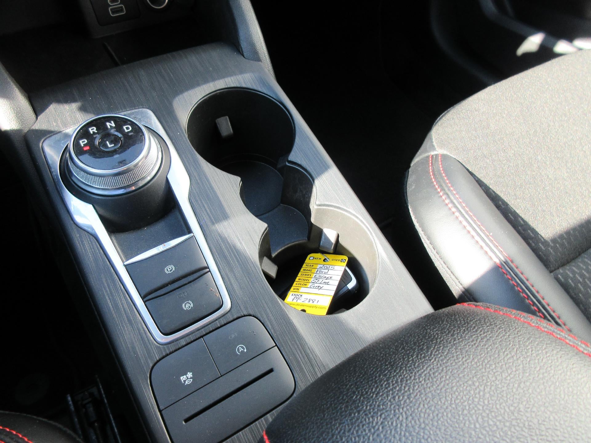 2025 Ford Escape ST-Line FWD