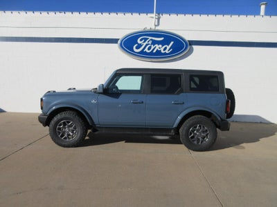 2025 Ford Bronco Outer Banks 4 Door 4x4