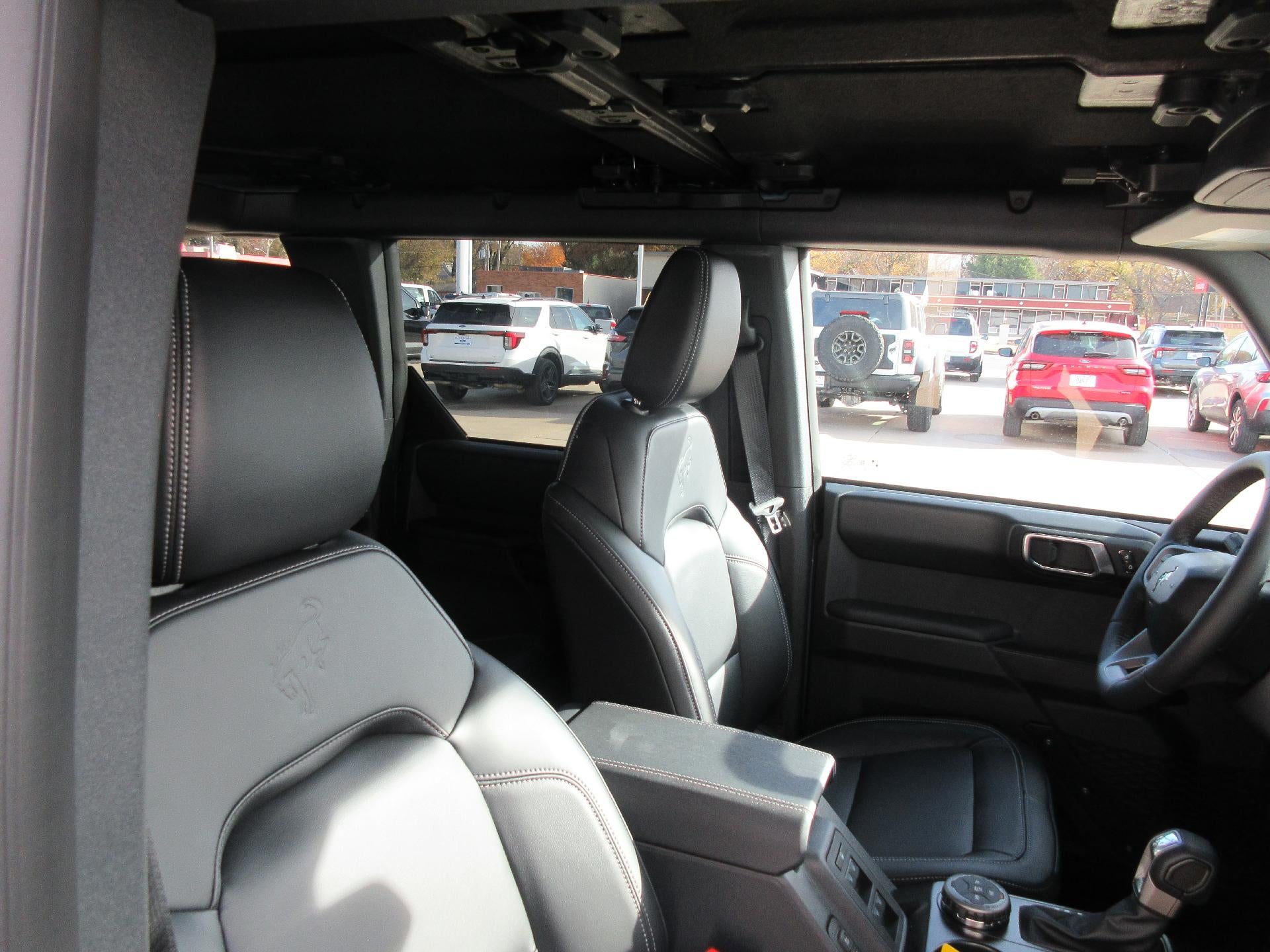 2025 Ford Bronco Outer Banks 4 Door 4x4