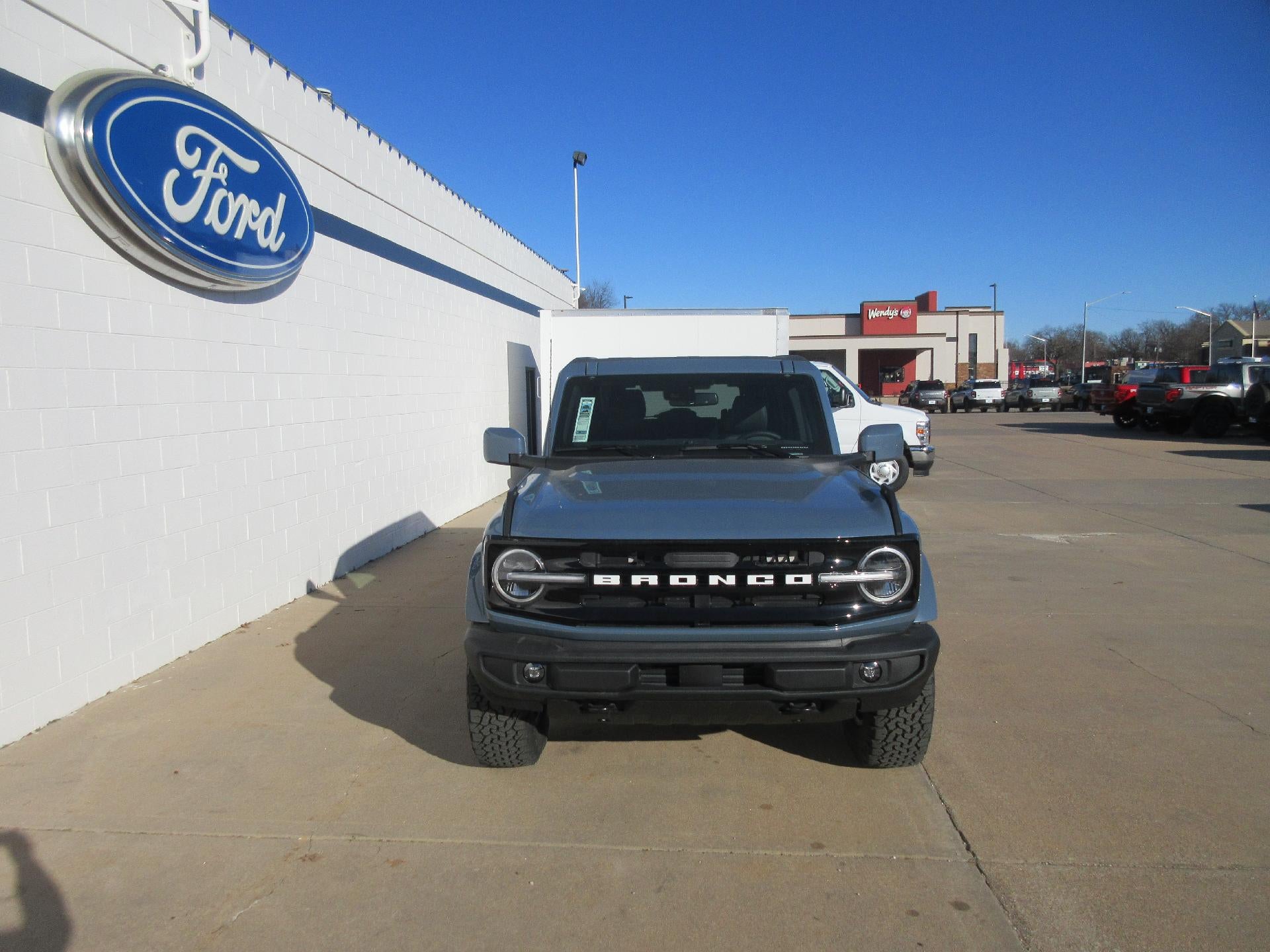 2025 Ford Bronco Outer Banks 4 Door 4x4