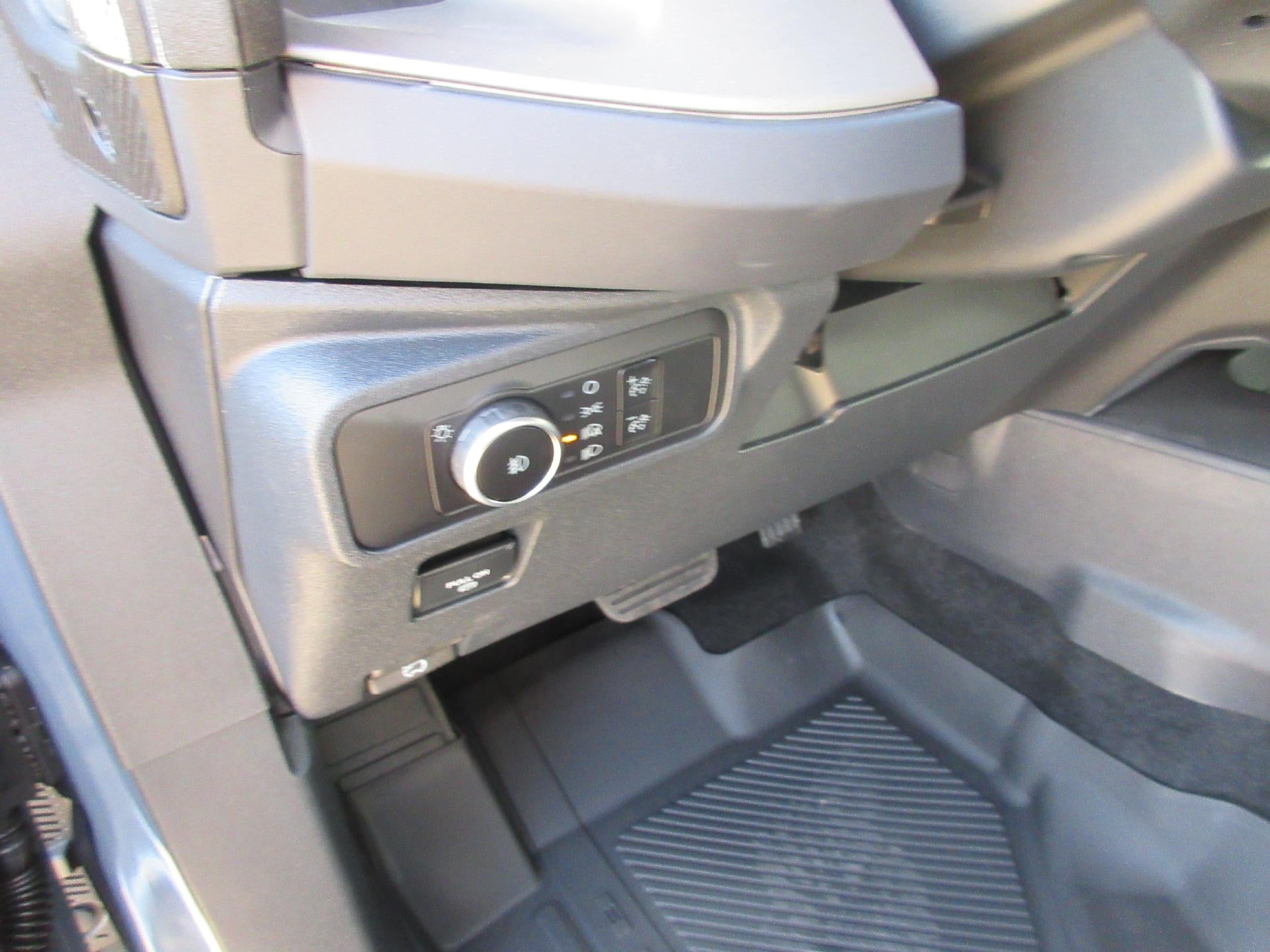 2025 Ford Bronco Outer Banks 4 Door 4x4