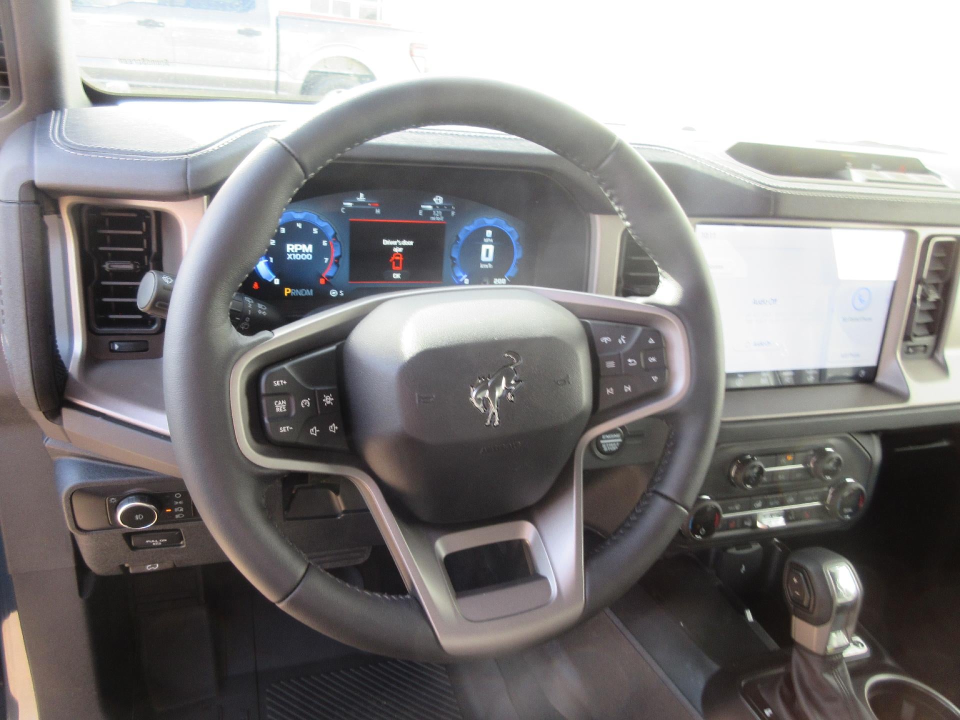 2025 Ford Bronco Outer Banks 4 Door 4x4