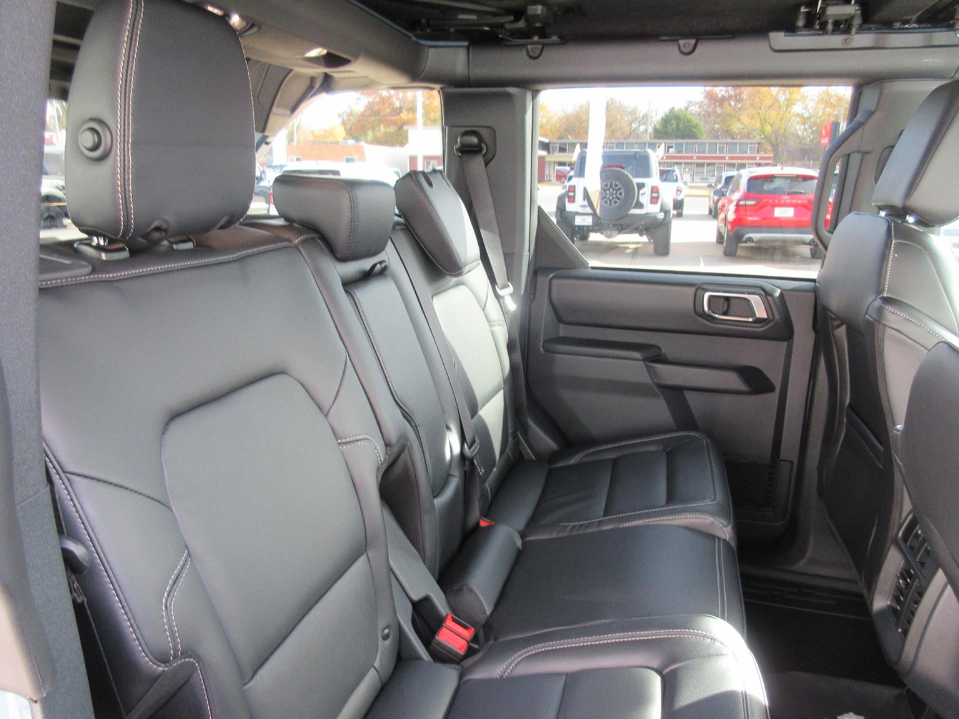 2025 Ford Bronco Outer Banks 4 Door 4x4