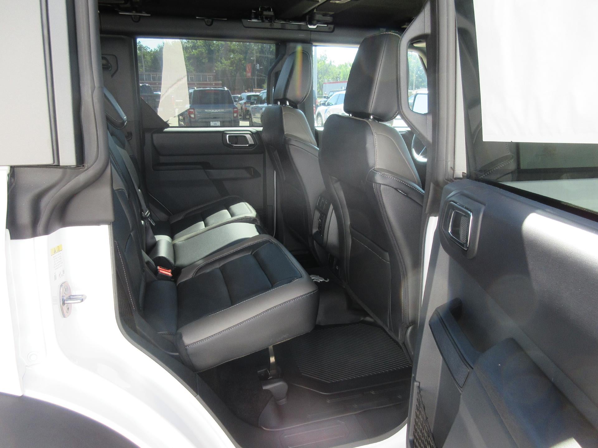 2025 Ford Bronco Outer Banks 4 Door 4x4