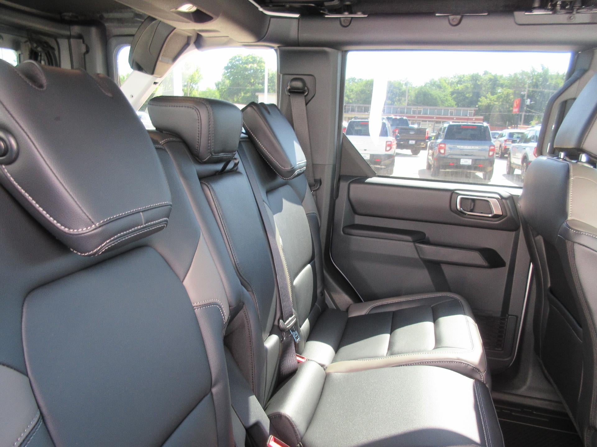 2025 Ford Bronco Outer Banks 4 Door 4x4