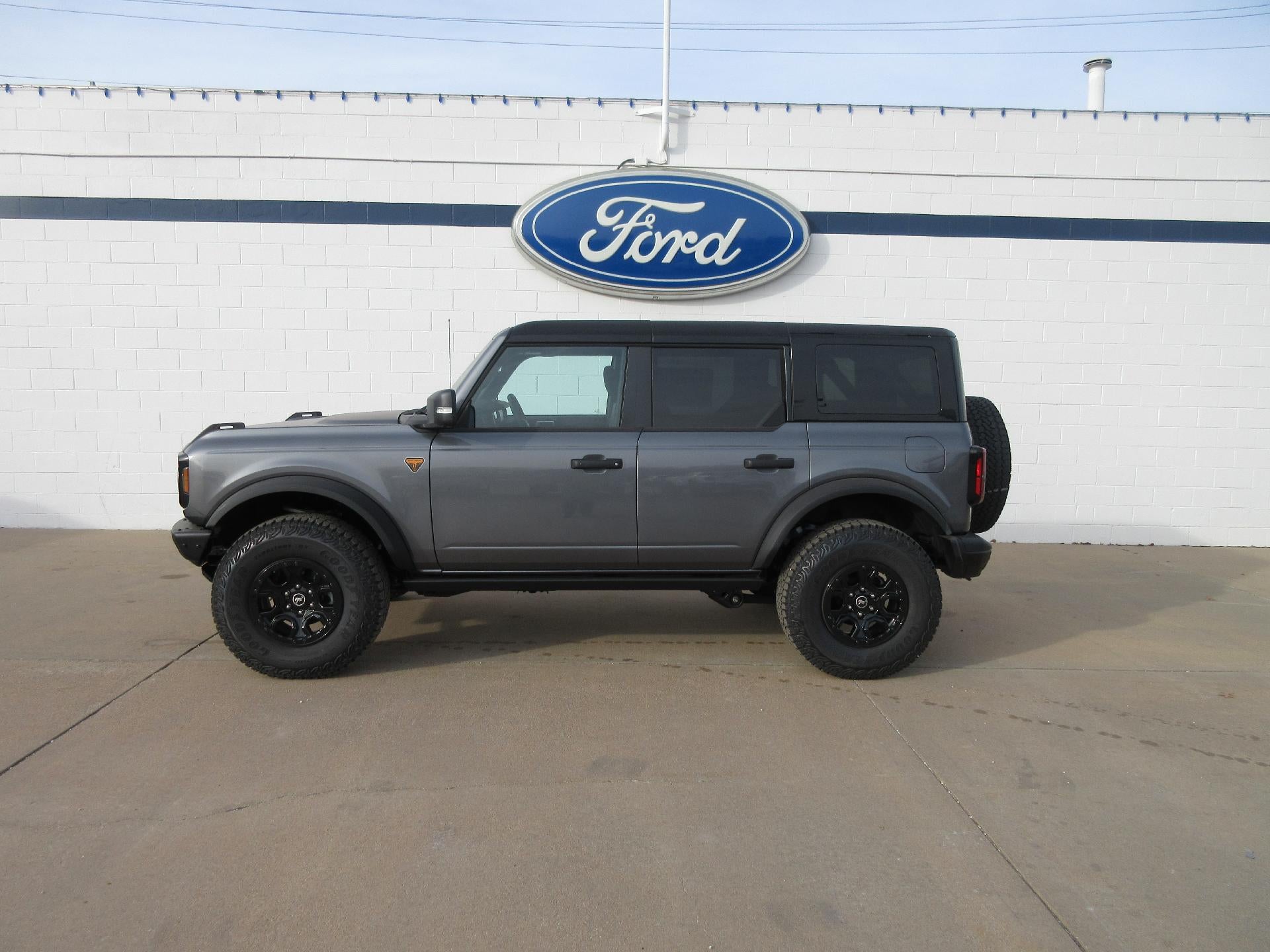 2025 Ford Bronco Badlands 4 Door Advanced 4x4