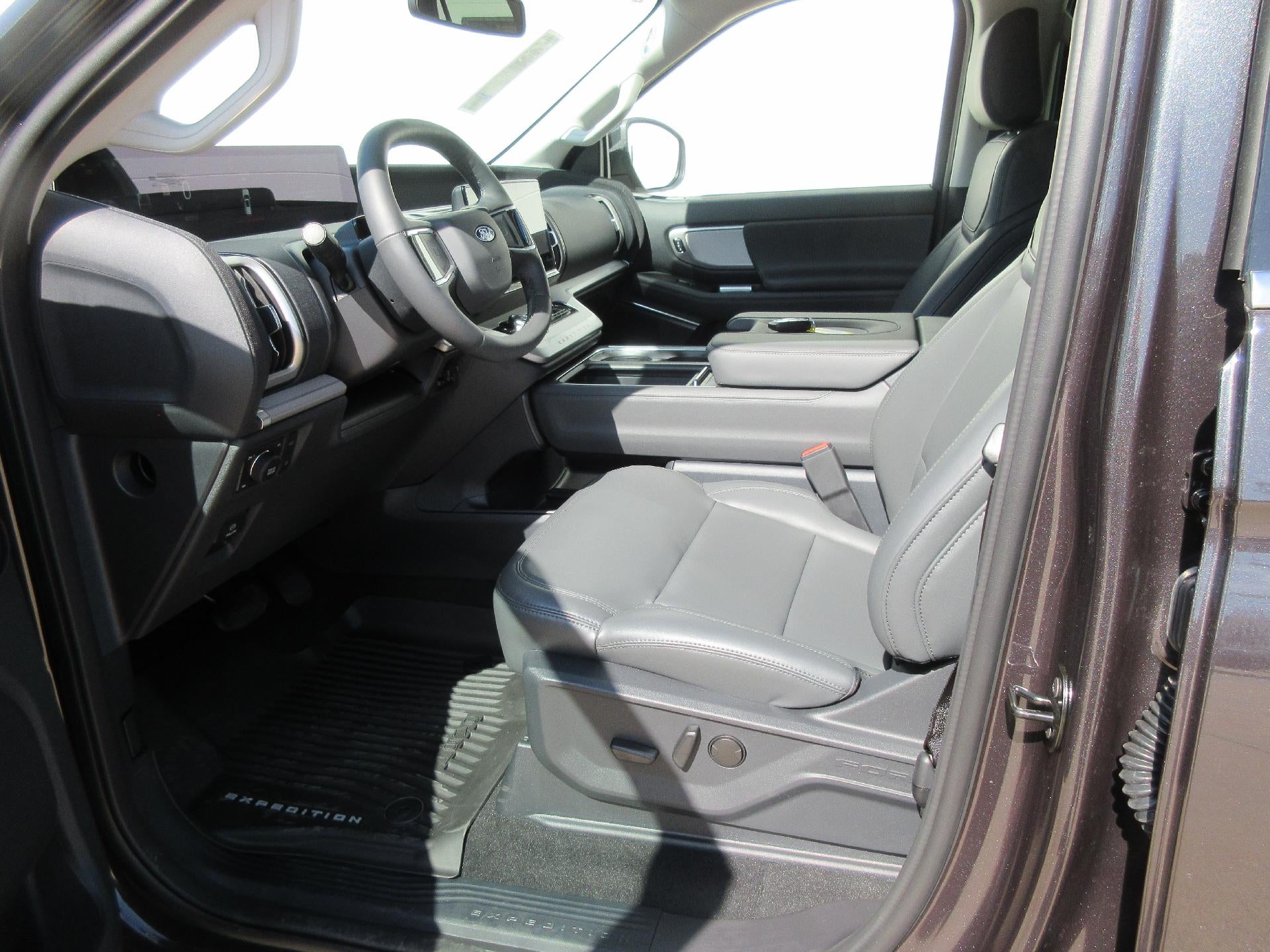 2027 Ford Expedition Max Active 4x4