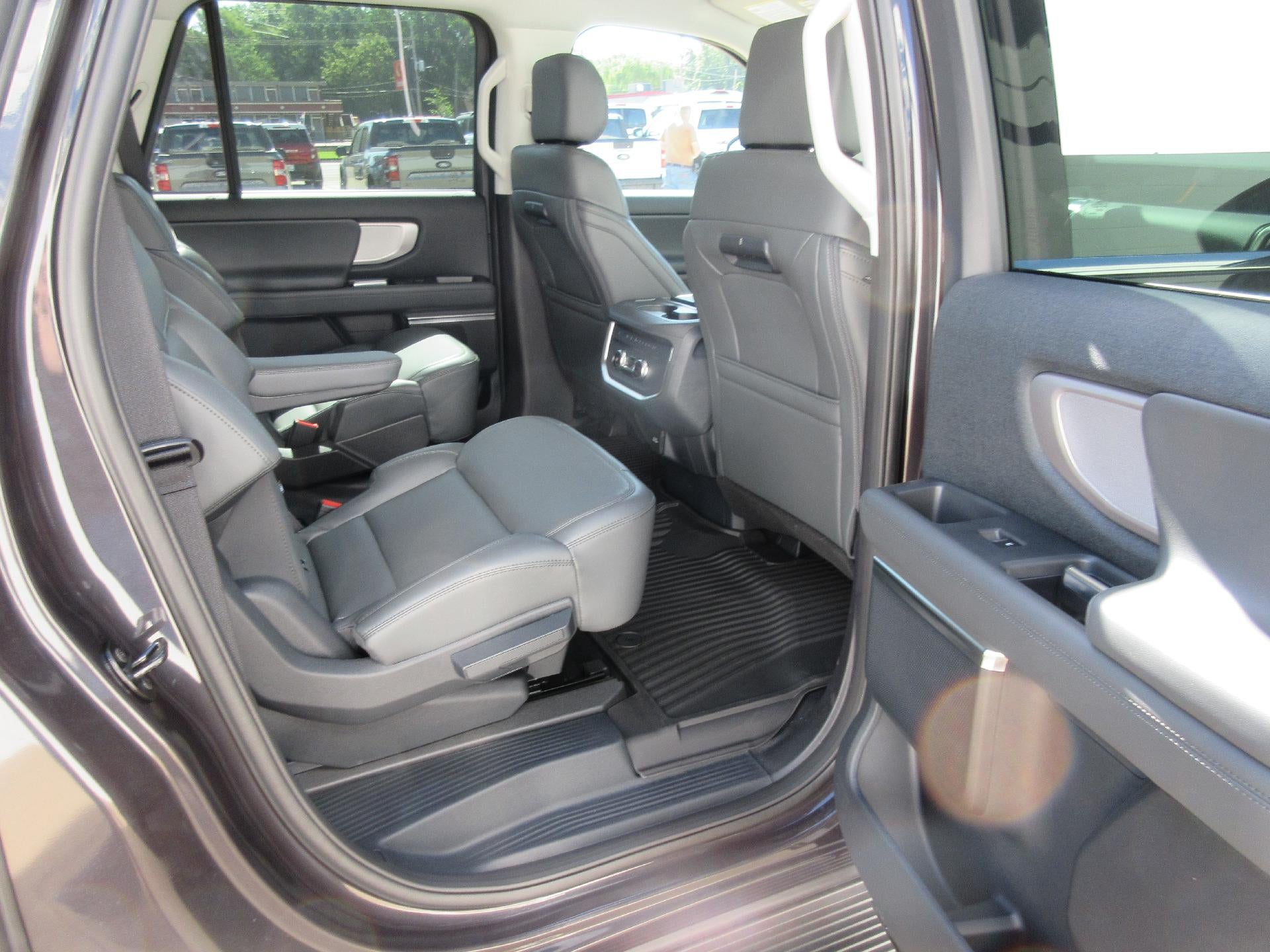 2027 Ford Expedition Max Active 4x4