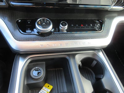 2026 Ford Expedition Max Platinum 4x4