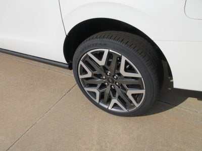 2027 Ford Expedition Max Platinum 4x4