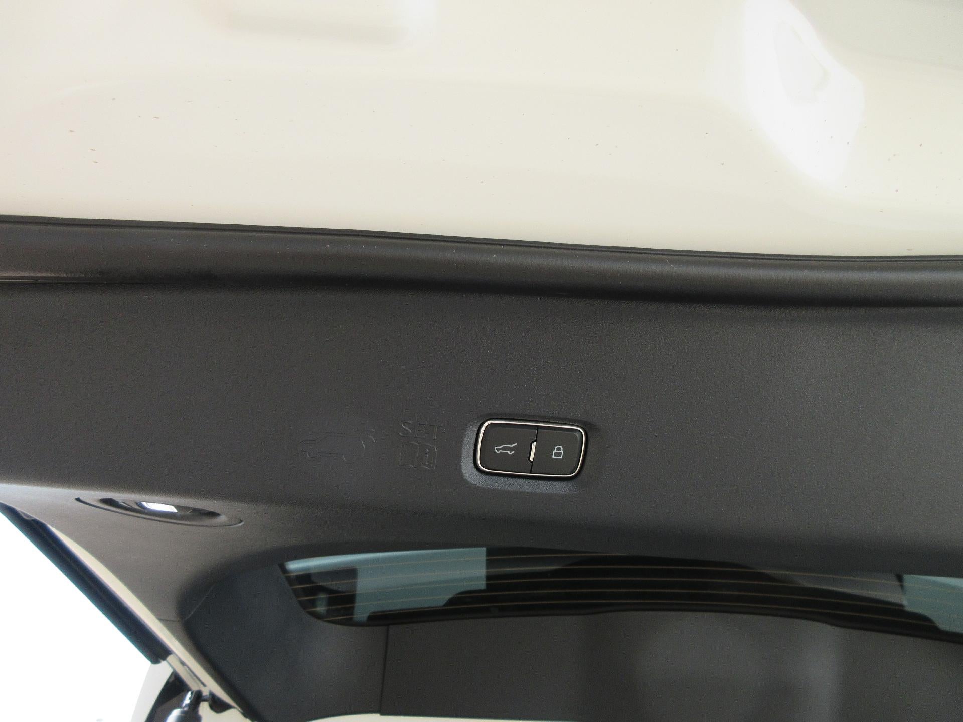 2027 Ford Expedition Max Platinum 4x4