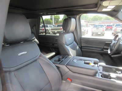 2027 Ford Expedition Max Platinum 4x4