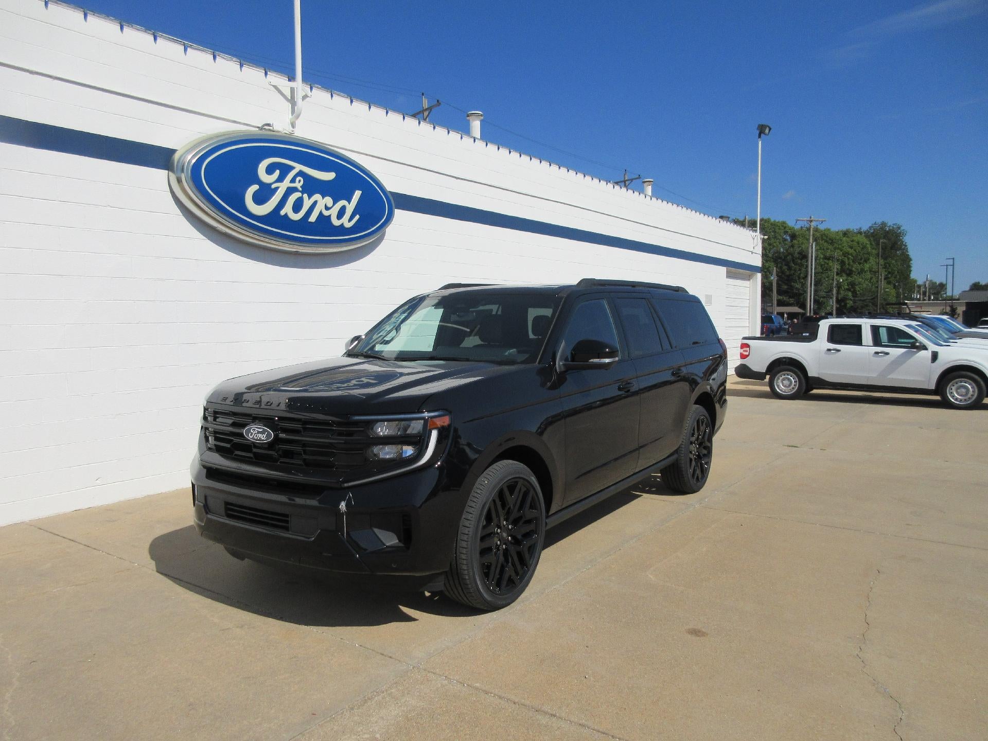 2027 Ford Expedition Max Platinum 4x4