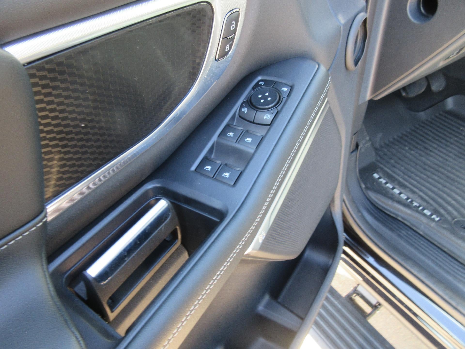 2027 Ford Expedition Max Platinum 4x4