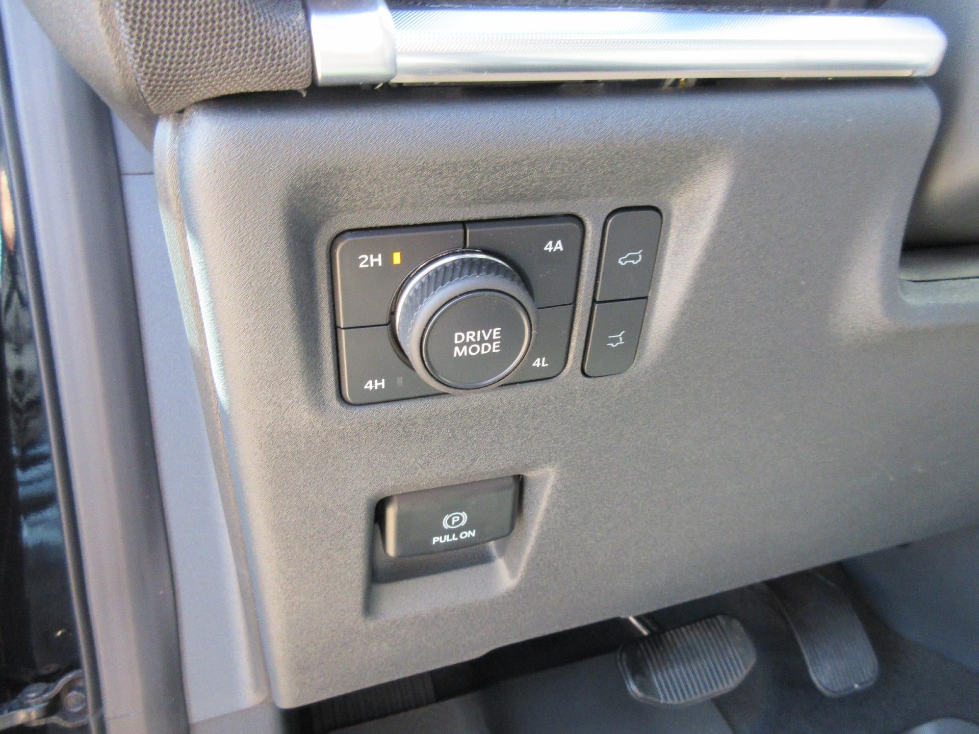 2027 Ford Expedition Max Platinum 4x4