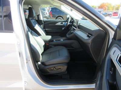 2026 Ford Explorer Active RWD