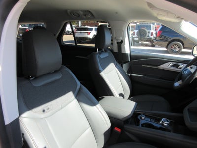 2026 Ford Explorer Active RWD