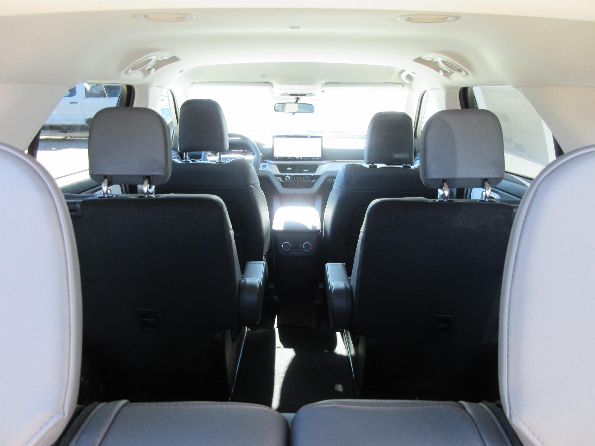 2026 Ford Explorer Active RWD