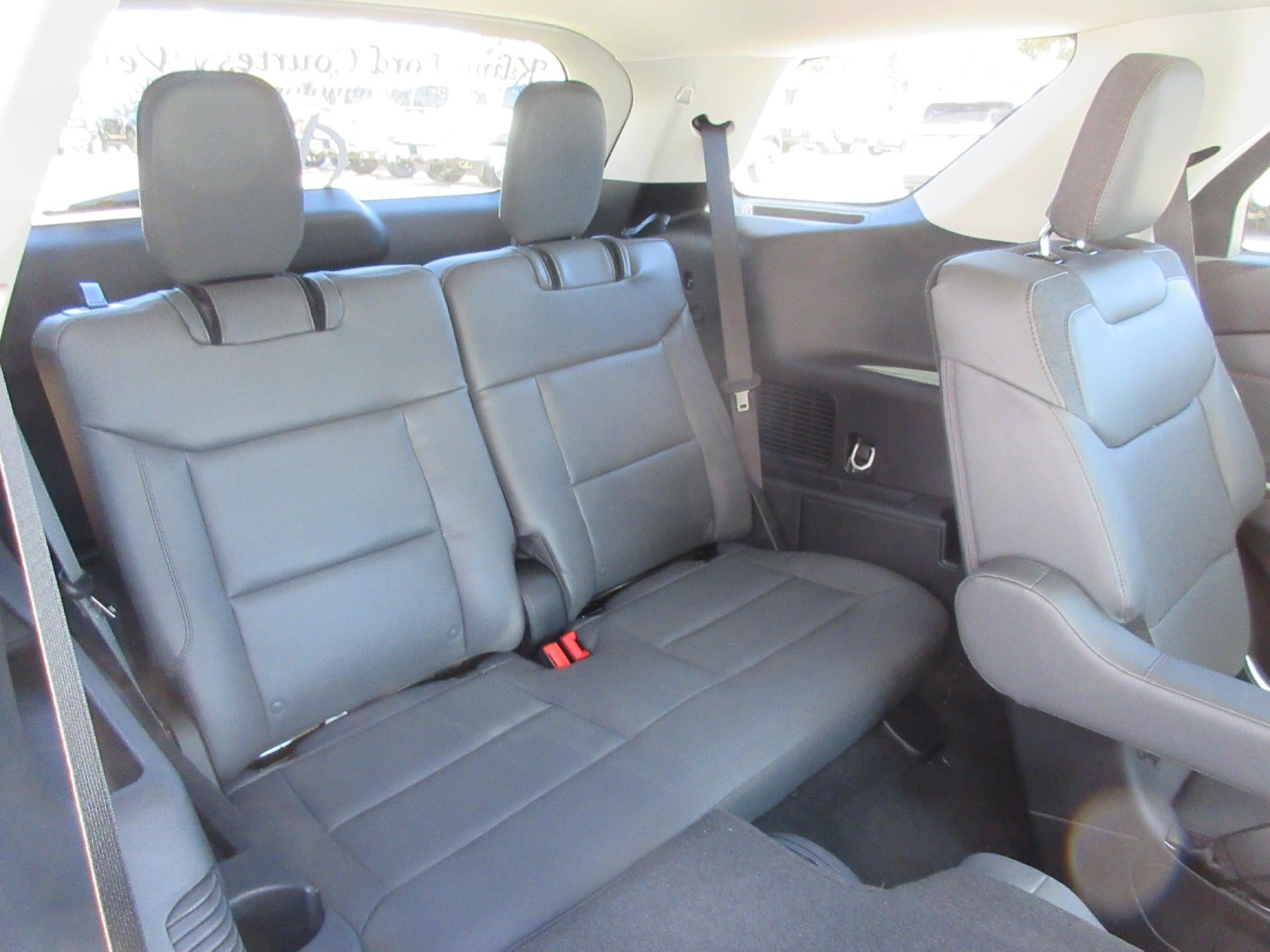 2026 Ford Explorer Active RWD