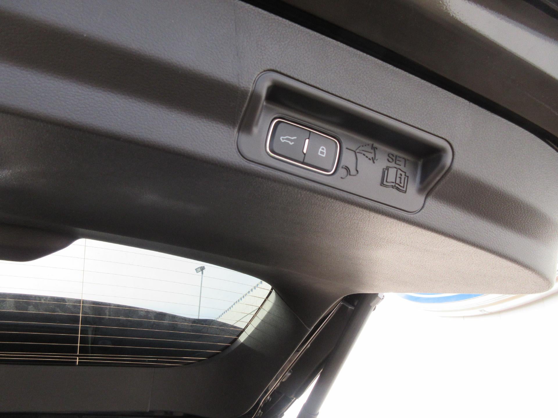 2026 Ford Explorer ST-Line RWD