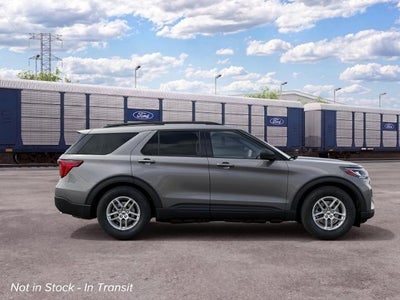2027 Ford Explorer Active w/200A Pkg 4WD
