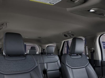 2027 Ford Explorer Active w/200A Pkg 4WD