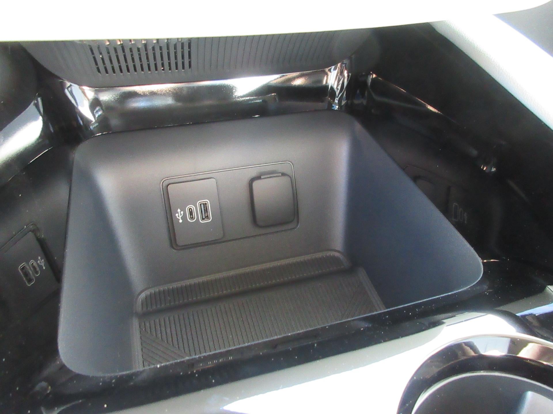 2026 Ford Explorer Platinum 4WD