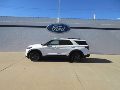 2025 Ford Explorer ST-Line 4WD