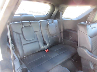 2025 Ford Explorer ST-Line 4WD