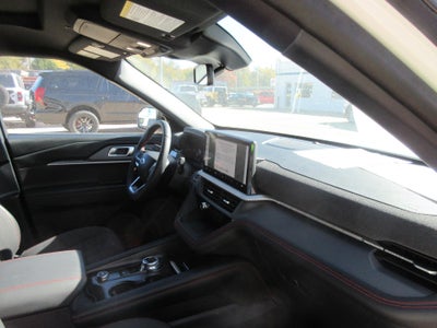 2025 Ford Explorer ST-Line 4WD