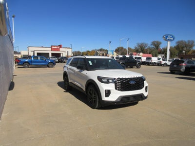 2025 Ford Explorer ST-Line 4WD
