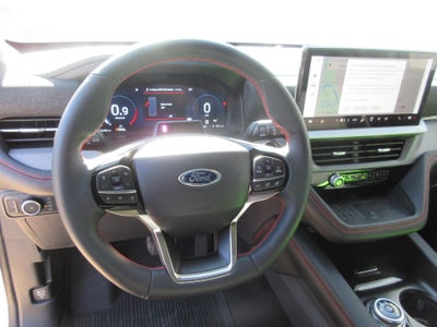 2025 Ford Explorer ST-Line 4WD