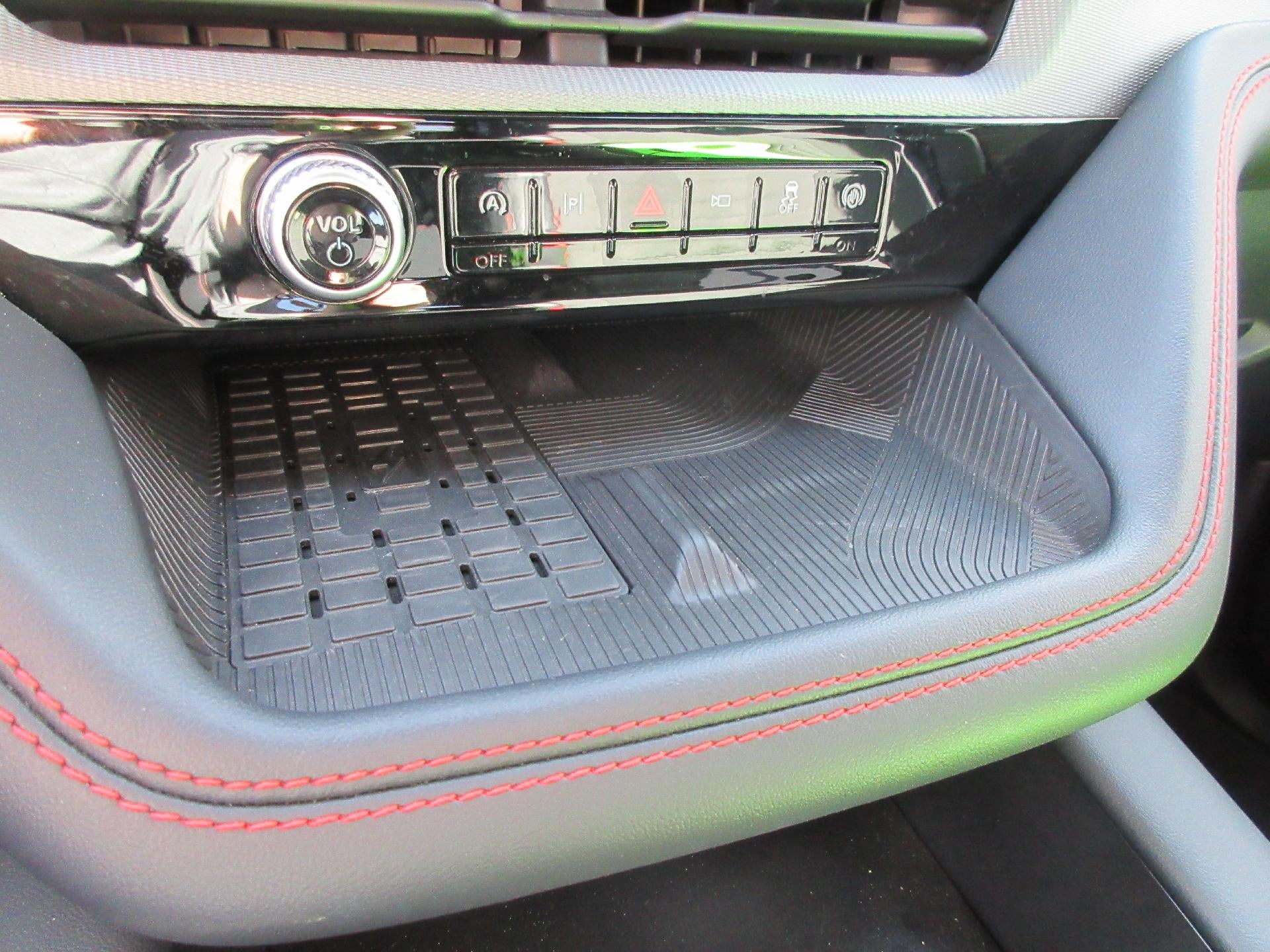 2025 Ford Explorer ST-Line 4WD