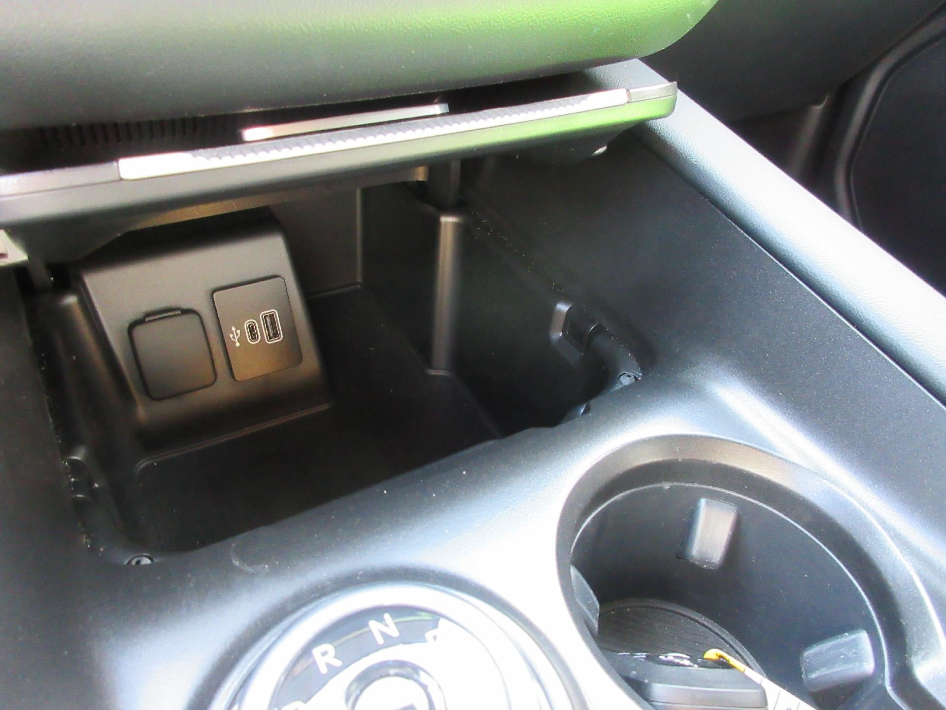 2025 Ford Explorer ST-Line 4WD