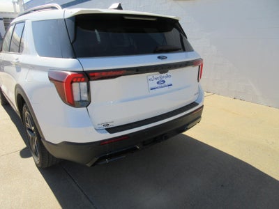 2025 Ford Explorer ST-Line 4WD