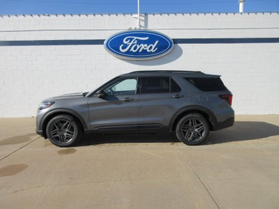 2025 Ford Explorer ST 4WD