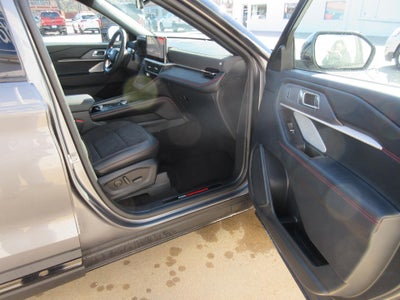 2025 Ford Explorer ST 4WD